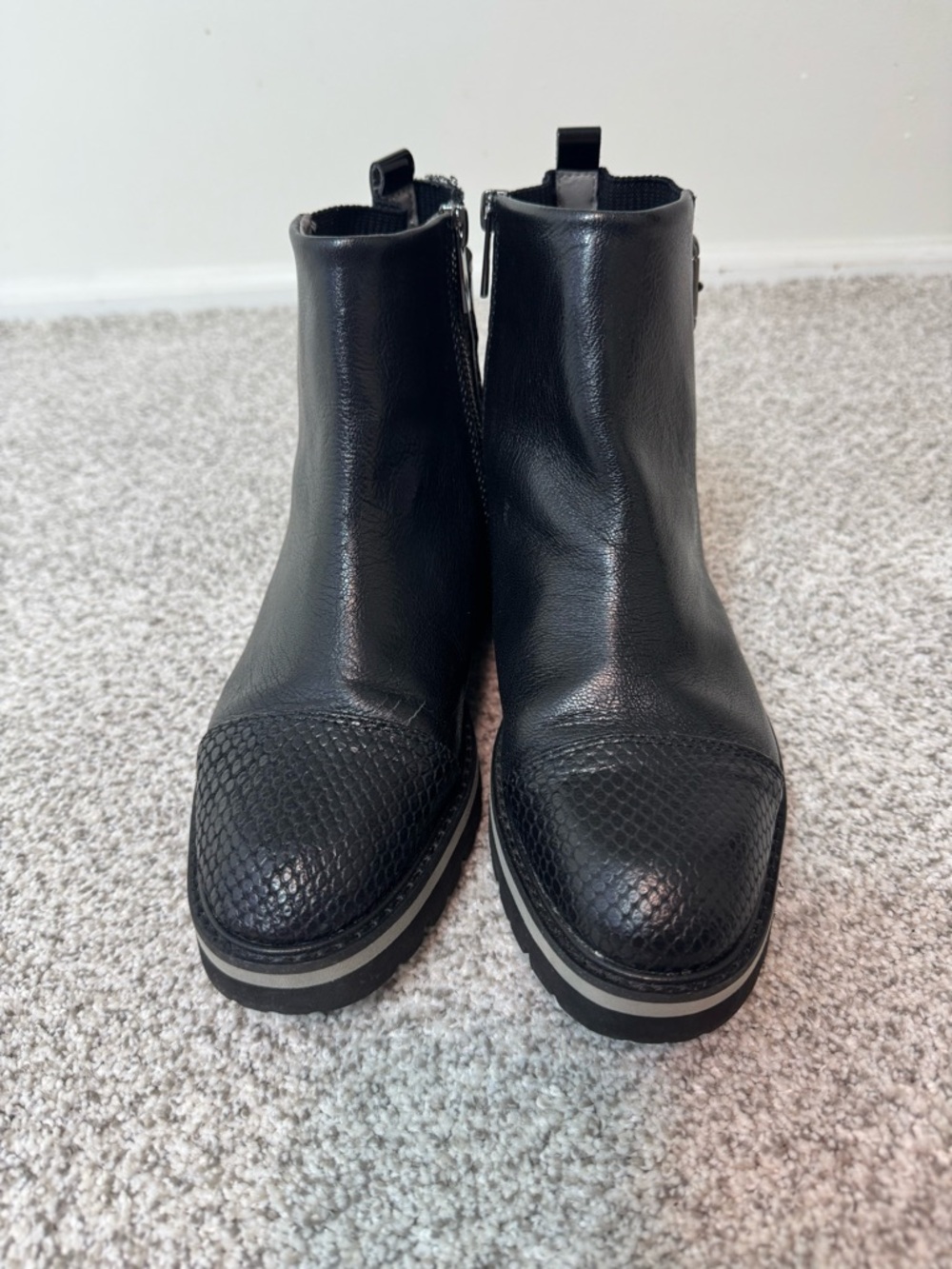 Donald J Pliner Tinsley Distressed Leather Wedge Bootie Black 7.5 Quiet Luxury - Picture 8 of 11